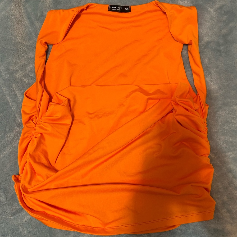 SHEIN Vibrant Orange Crop Top